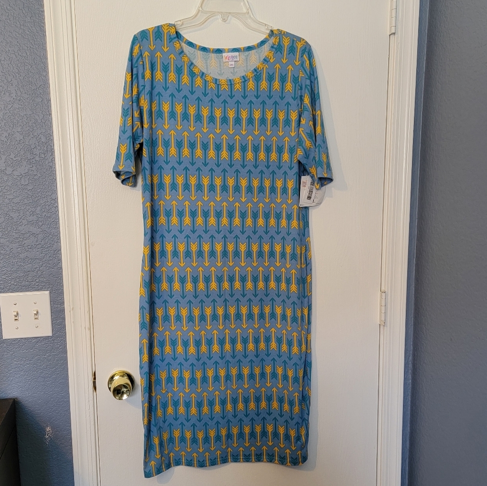 LuLaRoe Julia Dress Arrows 2XL